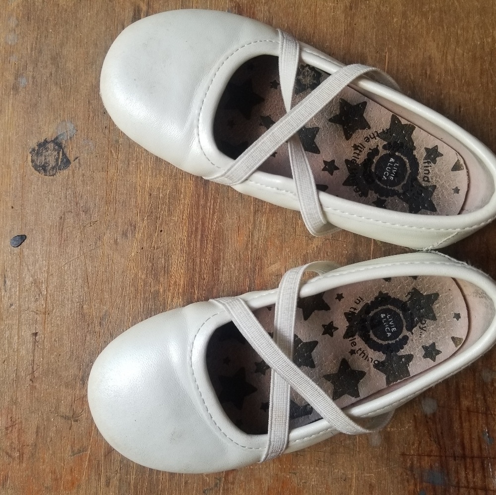 Livie & Luca Ballerina